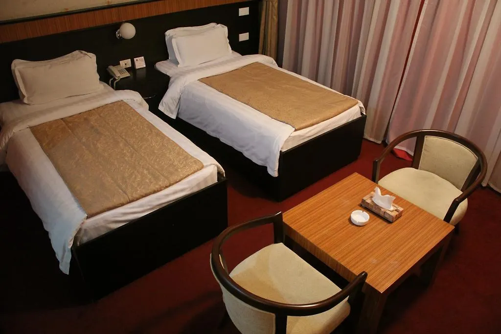 Alp Inn Hotel Bakú