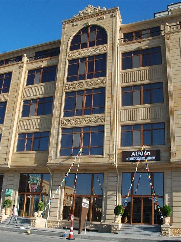 Alp Inn Hotel Bakú 4*,