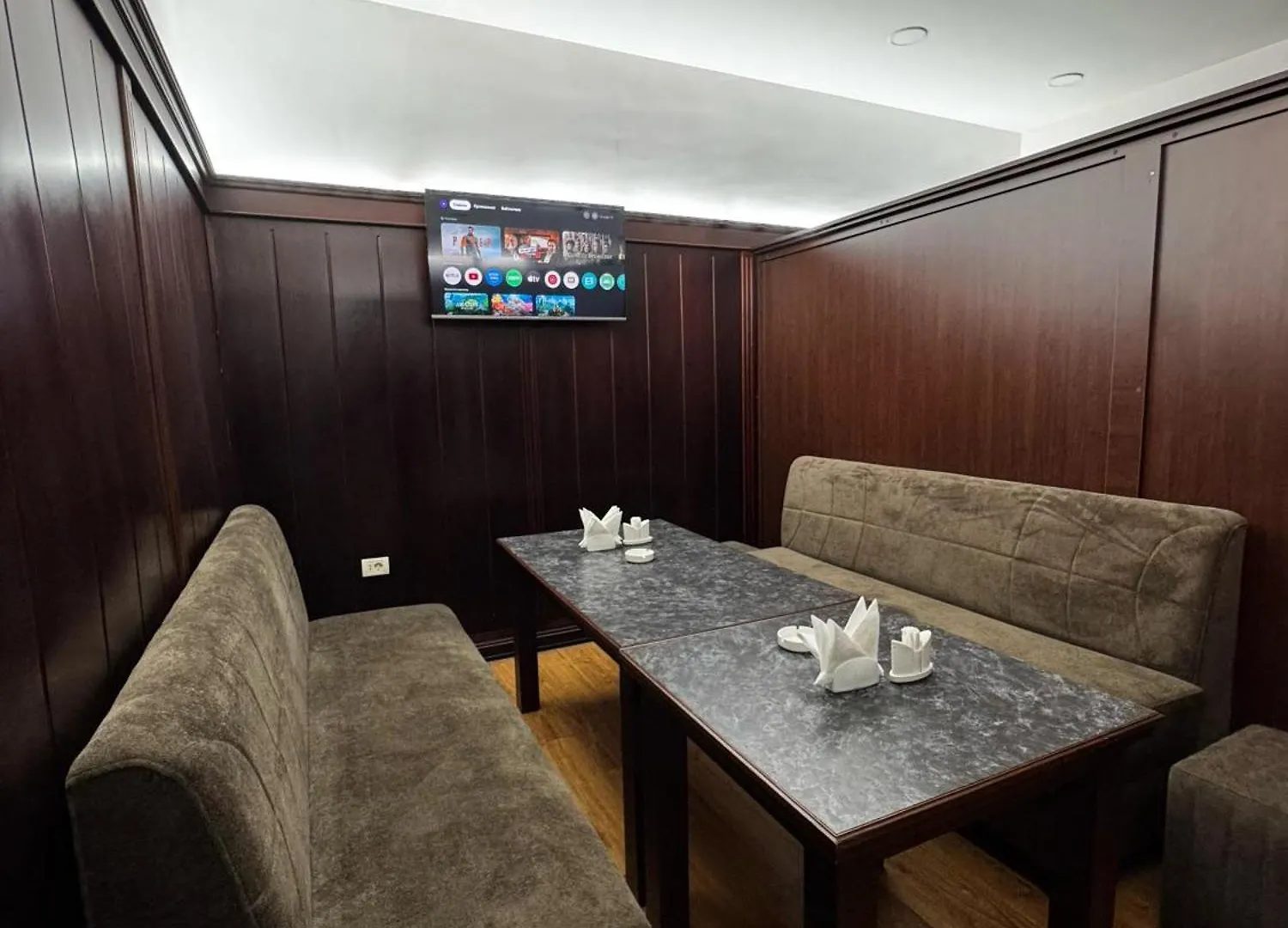 Alp Inn Отель Баку